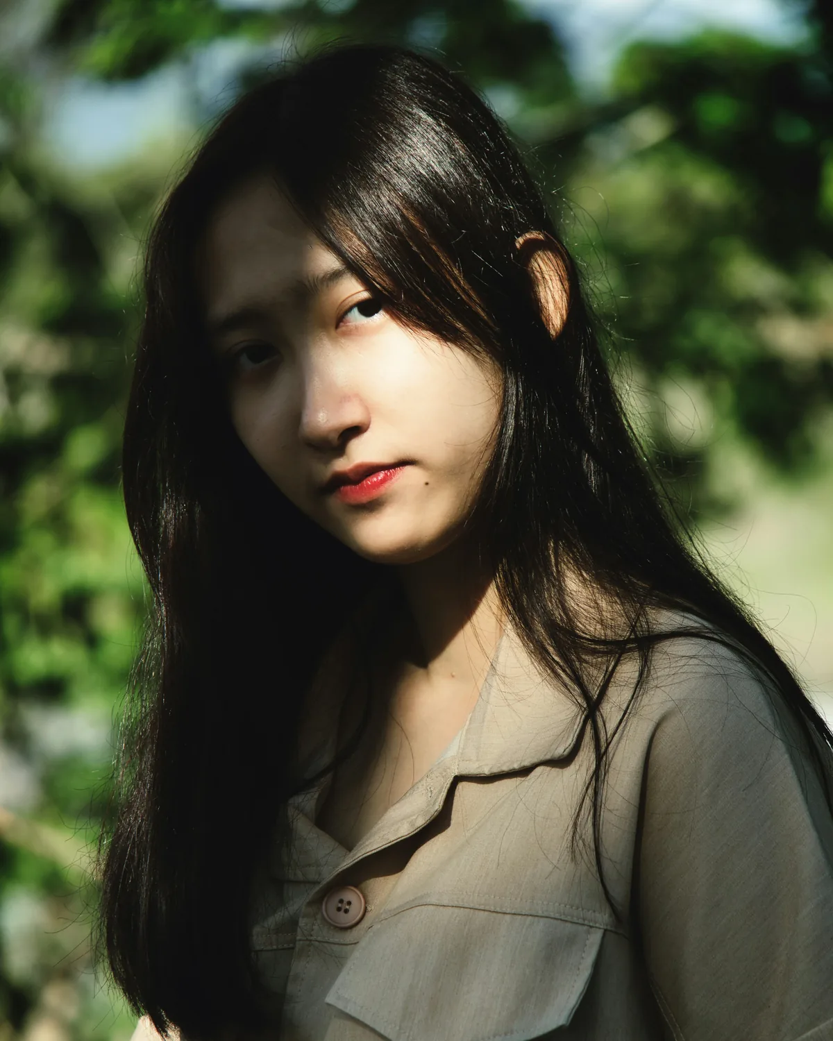 冷茶棕｜染髮 ・ 林宜家 Yuki ・ 中長髮